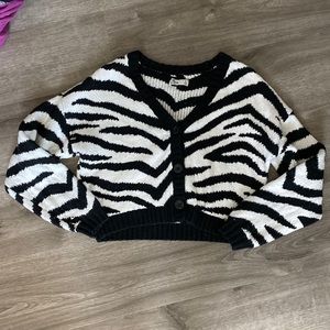 hollister zebra cardigan size small